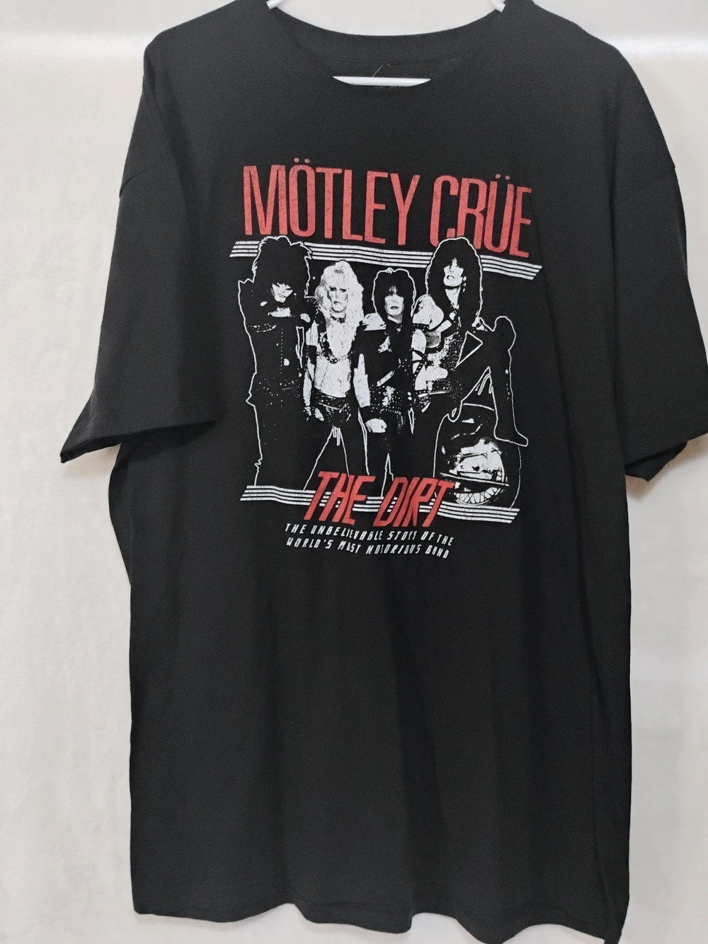 Motley Crue The Dirt XL Black Graphic Cotton T Shirt Movie 80s Band Music NWOT S